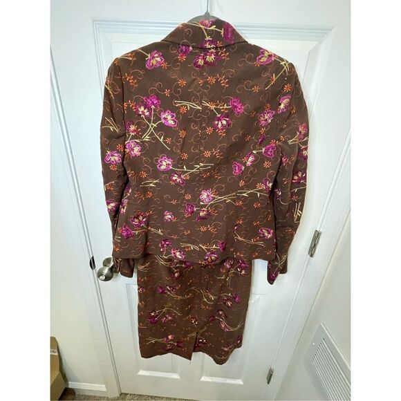 Grace Dane Lewis petite 6/8 brown embroidered silk blend jacket and skirt - Picture 2 of 11